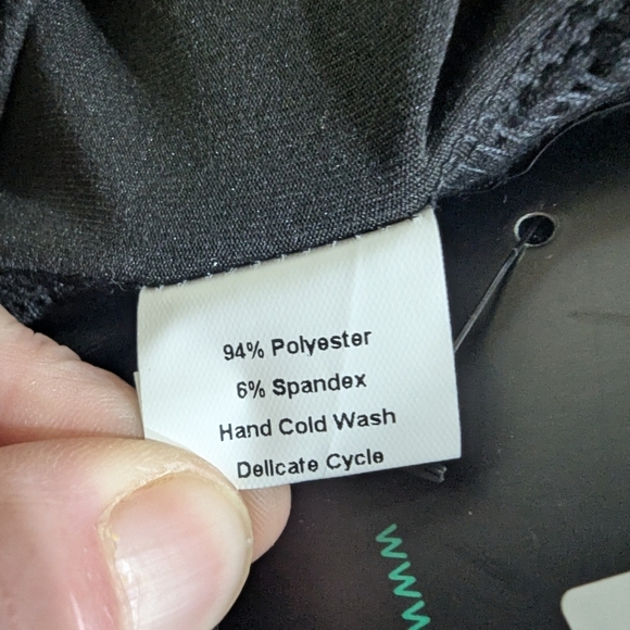 NWT Sterling Kreek Rhinestone Bike Shorts Size Medium - Picture 5 of 5